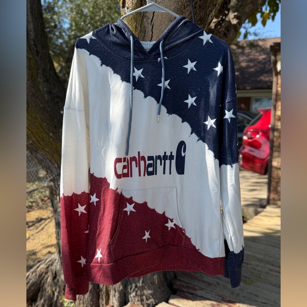 Carhartt Men's Red, White, and Blue Star Hoodie